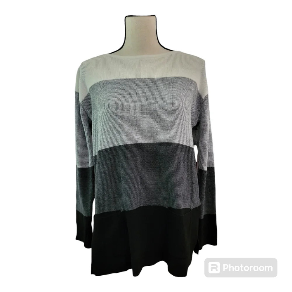 Vince Camuto Colorblock Pocket knit Sweater